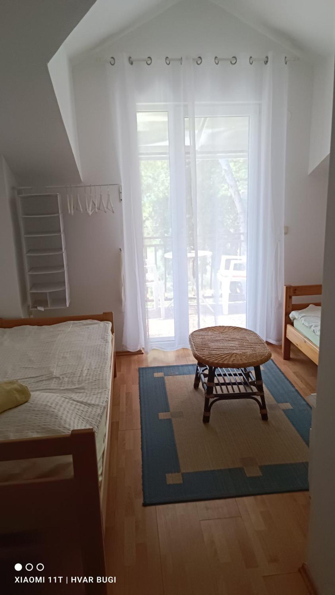 Adrienn Apartments Stari Grad  Εξωτερικό φωτογραφία