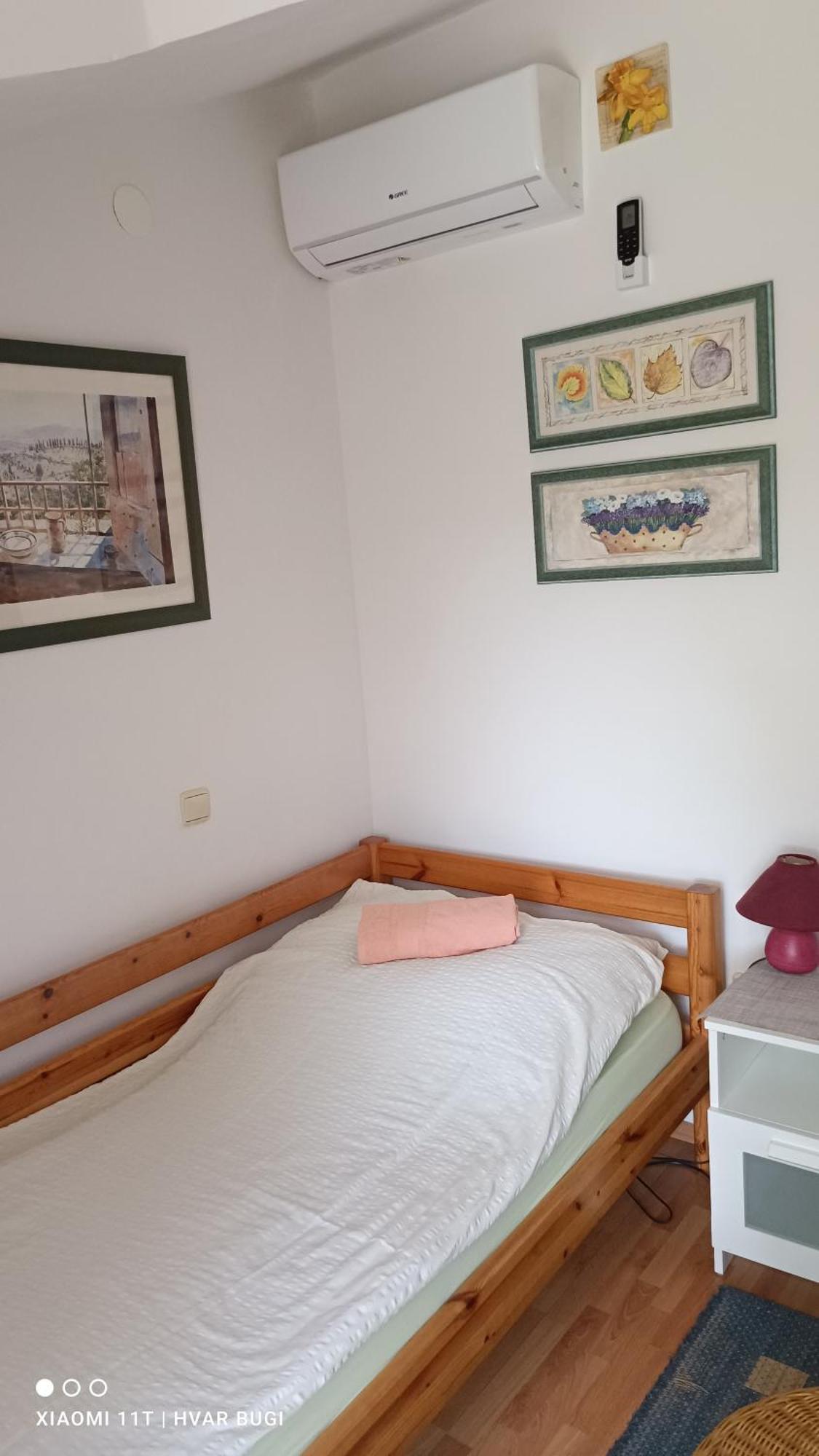 Adrienn Apartments Stari Grad  Δωμάτιο φωτογραφία